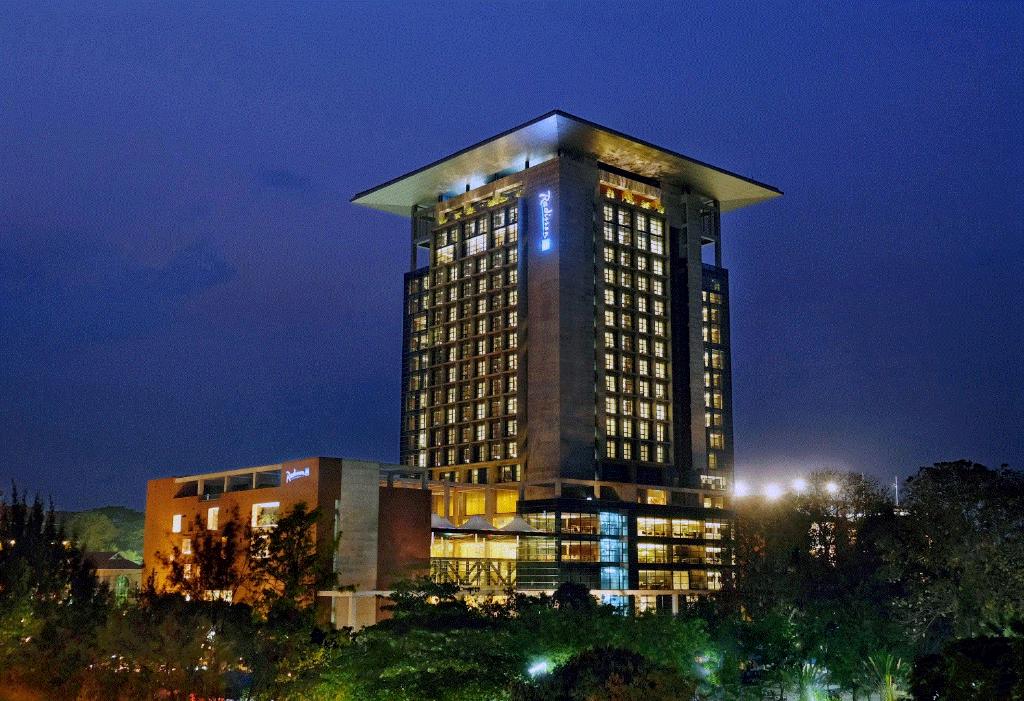 Hotel Radisson Blu Bay View Chittagong